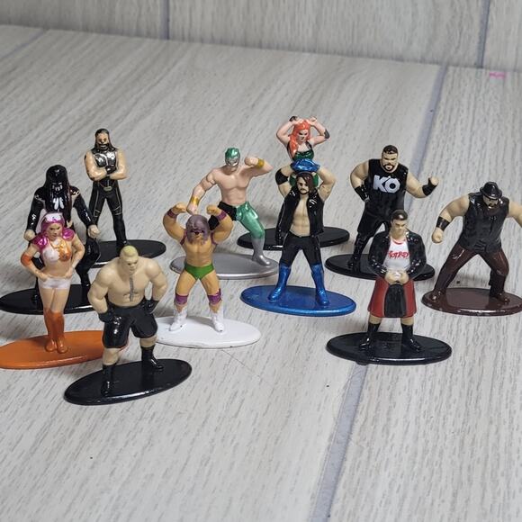 WWE Jada 2017 Lot Of 11 Nano Metalfigs Mini Metal Figurines Die Cast - Picture 3 of 6